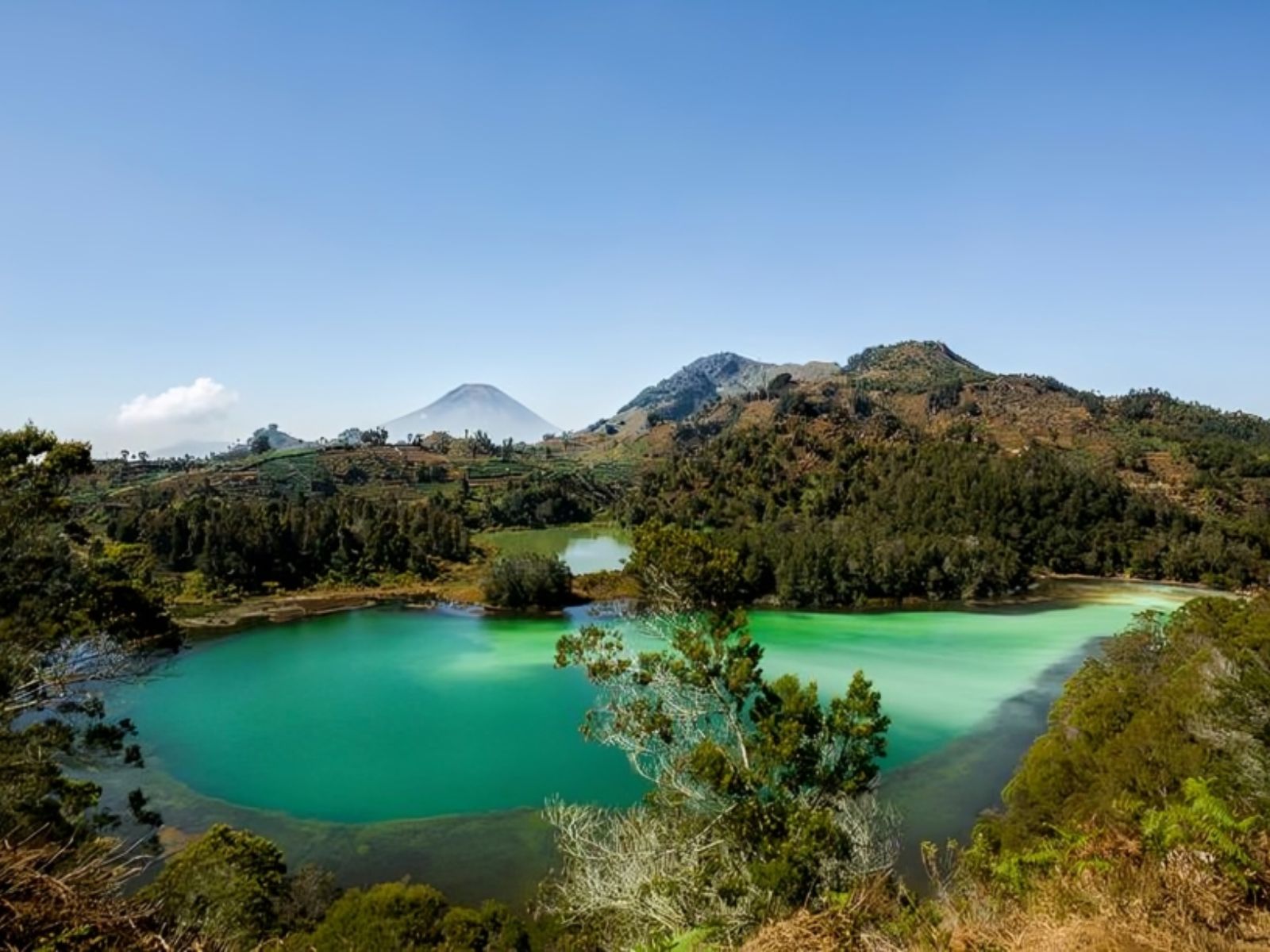 dieng plateu