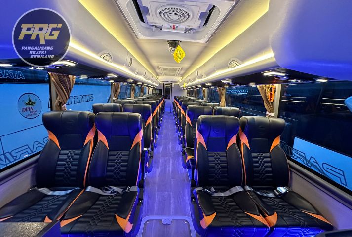 Rejeki Gemilang New Jetbus 5 - 45 Seaters