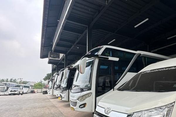 armada bus terbaru